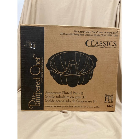 The Pampered Chef Kitchen Pampered Chef Family Heritage Stoneware